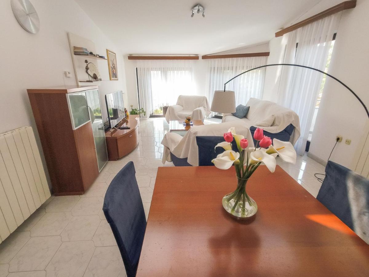 Apartment Maja 메덜린 외부 사진
